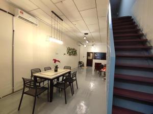 JAVA 6 HOME 5 min to Jonker
