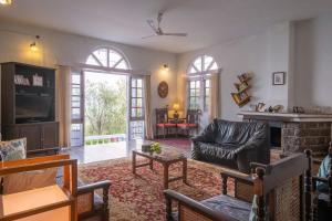 Misty Mountains Cottage - In the Lap of Nature!