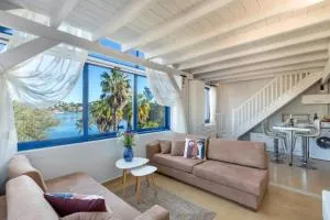 Govino Bay Luxury Beach Loft Apartment - كومينو