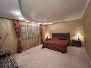 One-Bedroom Suite room in Merian Palace Hotel