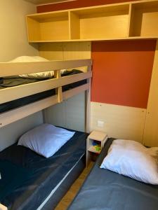 Campings Mobil Home sur Camping 3* : photos des chambres
