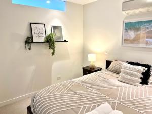 ReadySet Apartments at Emerald