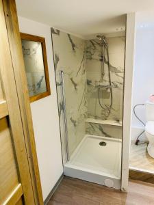 Appartements Gite le 16 : photos des chambres