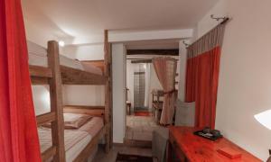 B&B / Chambres d'hotes Mas Nouveau Chambres d'Hotes : Chambre Familiale