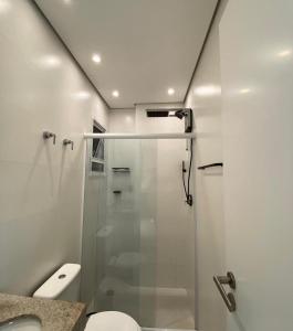 Apartamento no Boqueirão, Perto Praia com Piscina