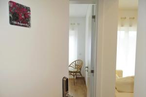 188 Apartments - Buganvília - pool and balcony