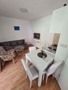 Apartment Seline/Paklenica Riviera 35778 