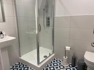 Apartment 10 Penthouse 2 bedrooms, sleeps x 4