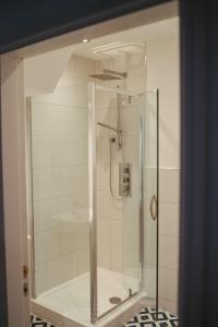 Apartment 10 Penthouse 2 bedrooms, sleeps x 4