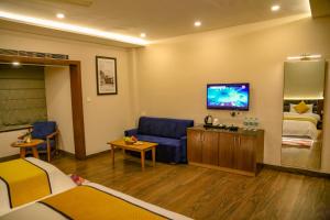 Four Leaf Hotel - Sapphire Blue, Varanasi