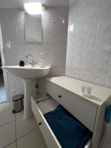 T3 50m2 Lumineux proche mairie - plein centre