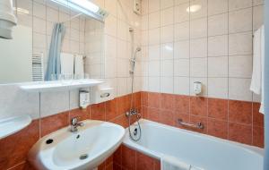 Superior Double Room room in Hunguest Hotel Freya