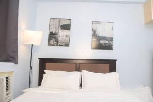 A2J Executive Studio Suite Near Venice Mall BGC