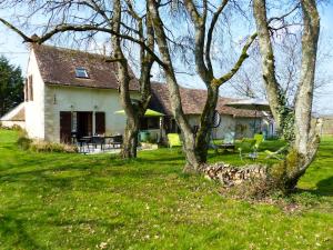 Maisons de vacances Propriete de 2 chambres avec jardin clos a Concremiers : photos des chambres