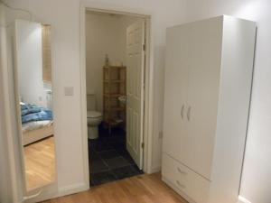 Oakey Orchard - cosy apartment in Tamar Valley, Cornwall