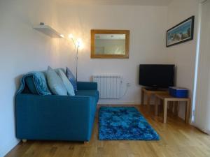 Oakey Orchard - cosy apartment in Tamar Valley, Cornwall