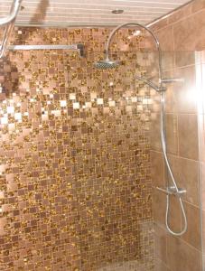 Sleek 4PPL Apartment, Gated, Parking Wifi Pool Yes we have Power and Water