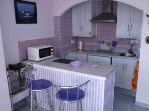 Coqueto estudio frente al mar.