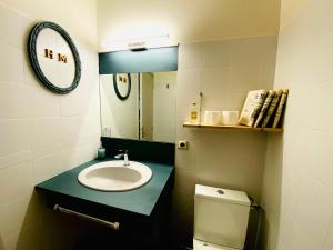 Hotels Hotel Le Midi Clermont-Cournon : photos des chambres