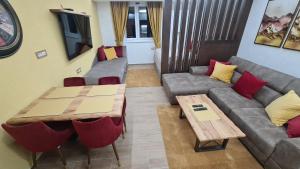 Sunny Mountain Apartments - Kopaonik, Serbia, Hotel Sunčana planina