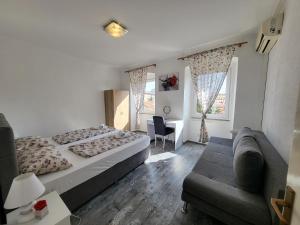 Apartment Evie - Central Historical Quarter