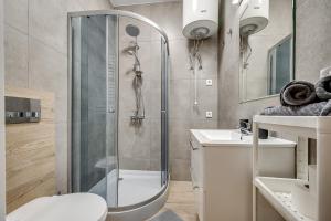 Central Platinum Apartments 22