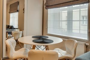 Central Platinum Apartments 21