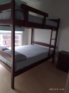 Alquilo hermoso departamento en Salinas, Ecuador