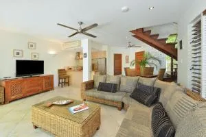 Villa Frangipani - Oak Beach