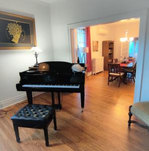 Historic Oakpark Home