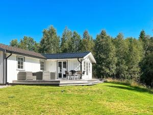 4 person holiday home in HÅCKSVIK-By Traum