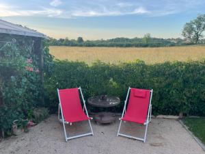 Maisons de vacances Gite La Petite-Marche, 3 pieces, 4 personnes - FR-1-489-159 : photos des chambres