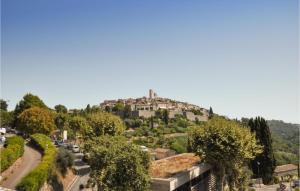 Maisons de vacances Stunning Home In St Paul De Vence : Maison de Vacances 4 Chambres