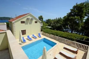 Villa Korcula - 斯莫科维察