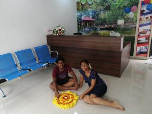 B & B Konni, Pathanamthitta