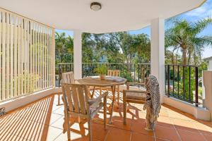 4 Parkshores Coastal Retreat Close to Beach Private Outdoor Spaces