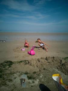 Maisons de vacances Le P'tit Torceen proche de Dieppe par Com'en Normandie : photos des chambres