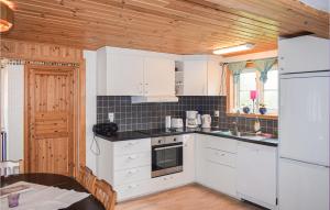 Cozy Home In Ryd With Wifi