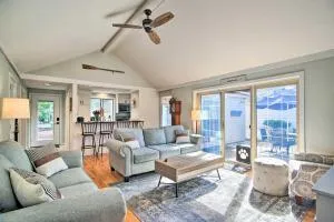 2 Mi to South Cape Beach State Park Home with Yard! - New Seabury