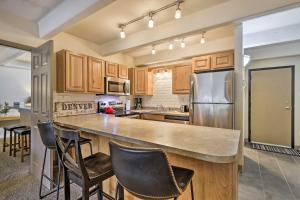 Lakefront Condo with Mtn Views in Dillon!