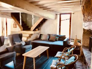 Maison de famille du 17ème siècle I Proche Senlis Chantilly Compiègne Paris