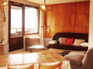 Appartement 2P 6 pers avec balcon, accès direct pistes - FR-1-322-362