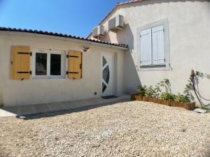 Maisons de vacances Gite Anse Coco Luberon - Au calme, gite avec piscine securisee : photos des chambres