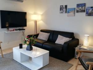 Villas Ravissante maison 3* avec jacuzzi proche lac : photos des chambres