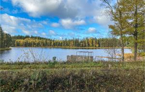 Cozy Home In Ambjörnarp With Kitchen