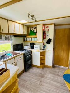 Rowanlea Caravan