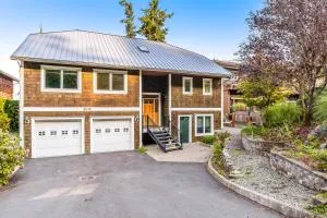 Whatcom By The Water - Deming