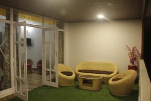 The Sherpas Abode
