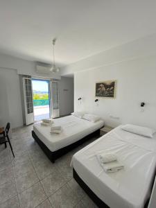 Studio with Sea View room in Deep Blue Rooms & Apartments