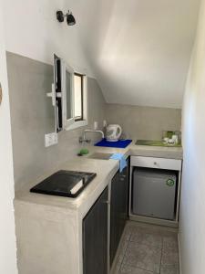 Deep Blue Rooms & Apartments